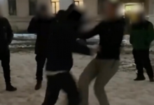 Школьники устроили драку в Караганде (ВИДЕО)