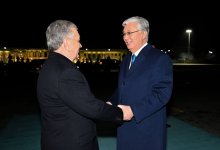 Президенты Казахстана и Узбекистана провели неформальную встречу в Алматы