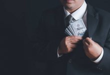 Волонтеры помогают бороться с коррупцией
