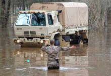Разрушительные наводнения и торнадо в США: десятки погибших