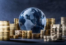 Самые богатые люди мира приумножили состояния на 304 млрд долларов