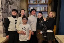 Кайрат Нуртас трогательно поздравил супругу с днем рождения