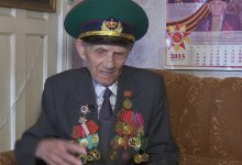 Герой с душой художника: 98-летний ветеран из Костаная готовится к Дню Победы