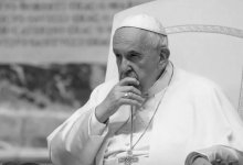 Токаев выразил соболезнования в связи с кончиной Папы Римского