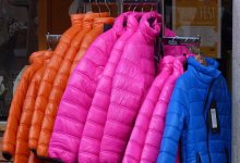 Пенсионерке навязали кредиты на 300 тысяч тенге в магазине