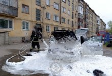 Легковой автомобиль загорелся в Петропавловске