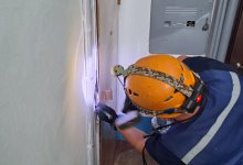 Обессиленная пенсионерка не могла открыть дверь в Костанае