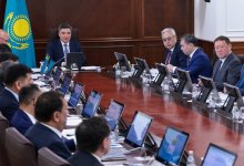 Казахстан инвестирует 10 млрд долларов в новые заводы и кластеры