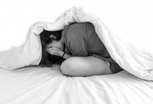 Девочка обвинила отчима в неоднократном насилии в России