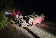 Водитель Mazda снес столб освещения в Семее