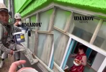 Чай и пирожки на высоте: казахстанка растрогала пользователей Казнета