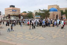 Работа для каждого: в Костанае активисты "Жастар Рухы" организовали масштабную ярмарку вакансий