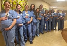 14 медсестер одной больницы одновременно готовятся стать мамами