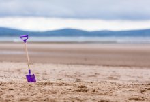 Молодые люди занялись сексом на пляже в Темиртау