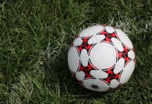 "Неуважение к болельщикам": футбольный матч перенесли за несколько часов до начала