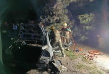 Водитель заживо сгорел в авто после столкновения с деревом в Узбекистане