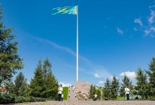 День государственных символов РК: 111 метров над степью