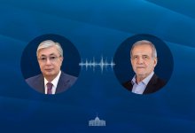 Президенты Казахстана и Ирана обменялись поздравлениями