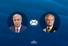 Токаев поздравил короля Швеции с Национальным днем страны