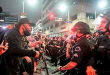 США накрыла волна бунтов из-за рейдов против иммигрантов