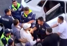 Конфликт между полицейскими и алматинцами у ресторана попал на видео