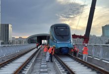 Второй состав LRT установили на рельсы в Астане
