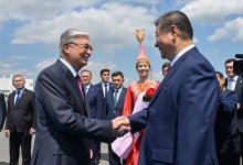 Си Цзиньпин прибыл в Астану