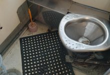 "Поезд как из прошлого века": казахстанцы возмущены условиями в вагонах