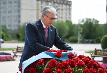 Токаев почтил память Алии Молдагуловой