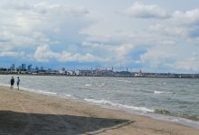 Компания требует у сотрудников отчет о том, что они реально отдыхают в отпуске