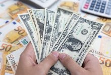 Курс улетел: сколько стоят доллар и евро в Казахстане