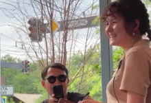 Чаевые в миллион тенге растрогали официантку до слез