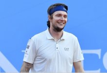 Александр Бублик вылетел с Уимблдона после первого круга