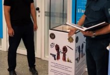 Ящик для сдачи кастетов и ножей появился в аэропорту Астаны