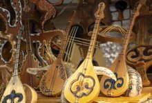 Токаев поздравил казахстанцев с Днем домбры