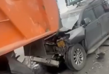 Машину зажало между грузовиком и бетономешалкой в Астане