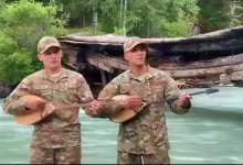 Cпасатели ВКО исполнили кюи на фоне природы Катон-Карагая