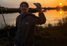 Назым Кызайбай сменила перчатки на удочку