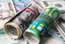 Доллар и евро стремительно дорожают в Казахстане