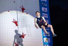 Казахстанец завоевал серебро на этапе Кубка мира по спортивному скалолазанию