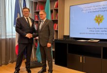 Режиссер из Казахстана стал кавалером французского Ордена искусств и литературы