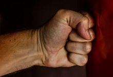 Чемпионом мира по пощечинам стал бывший учитель физкультуры из Семея