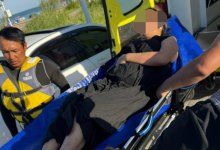 Катание на банане едва не унесло жизнь женщины на Капчагае