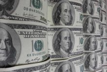 Доллар поднялся до 540 тенге в обменниках