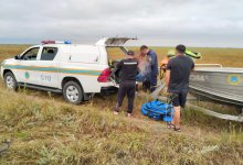 Акмолинец утопил машину в реке Есиль