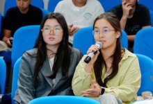 Обучающие игрушки для детей с особыми потребностями создают школьники Астаны