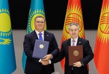 Главы МИД РК и КР провели переговоры в Чолпон-Ате