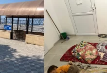 Спящие дети на полу общественного туалета в Актау: кассиром оказалась их бабушка