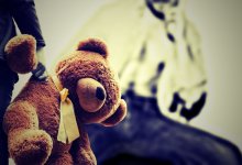 Педофил насиловал девочку-соседку