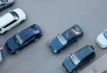 Водитель протаранил авто во дворе Астаны и скрылся (ВИДЕО)